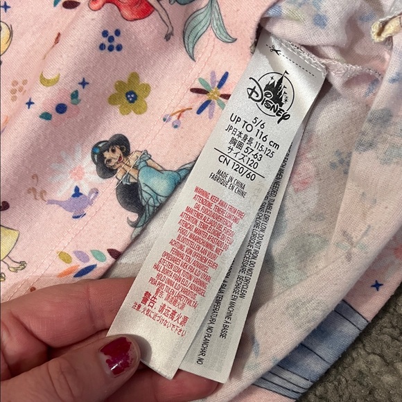 Disney Princess Nightgown - Picture 3 of 4